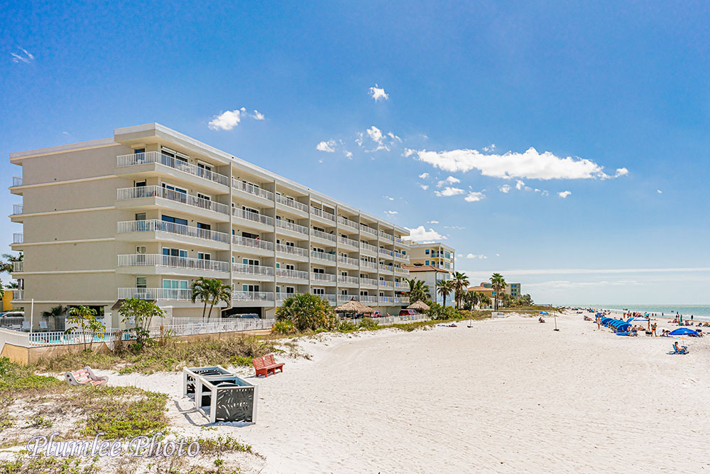 indian shores apartment rentals        
        <figure class=